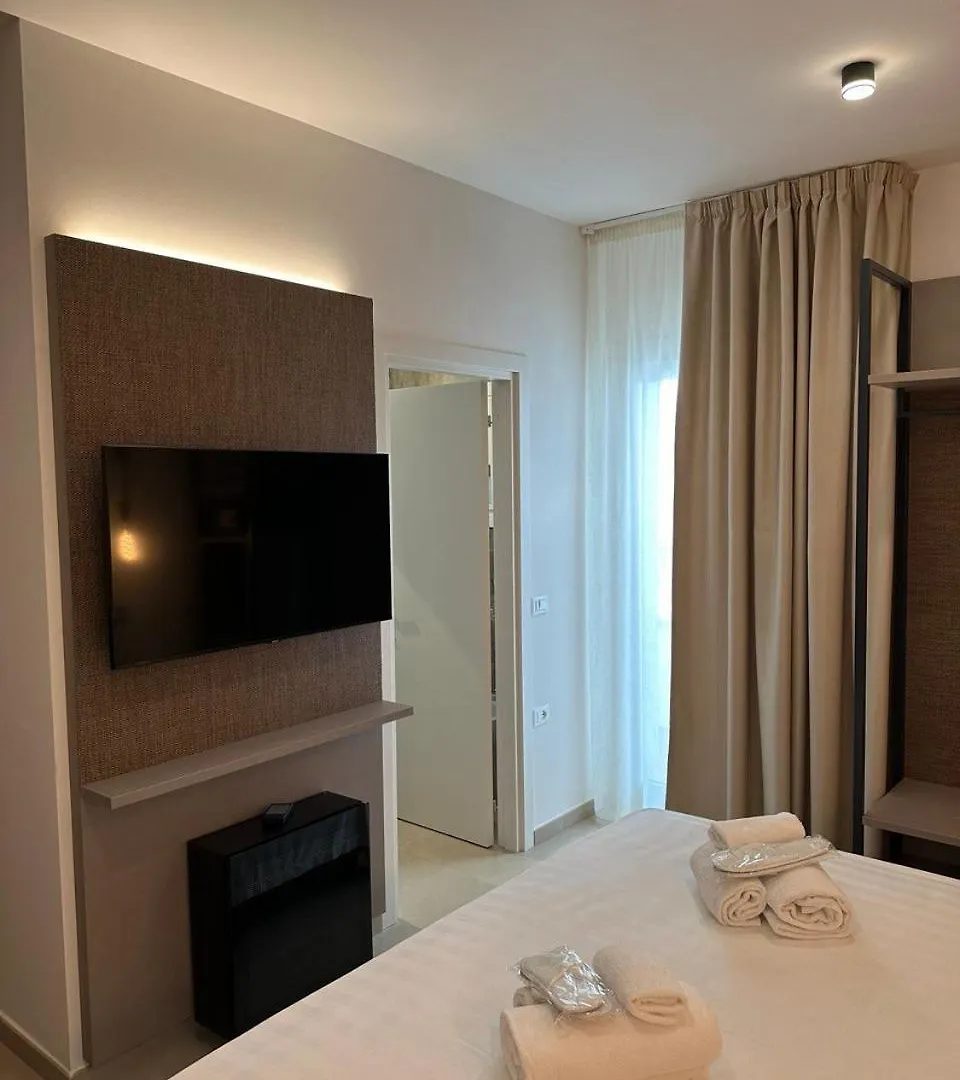 Amani Chic Rooms Ольбия Гостевой дом