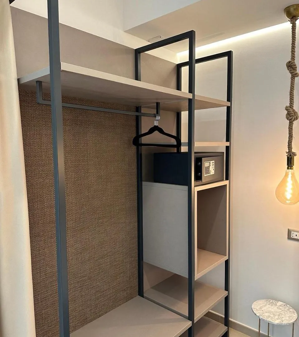 Гостевой дом Amani Chic Rooms Ольбия Италия