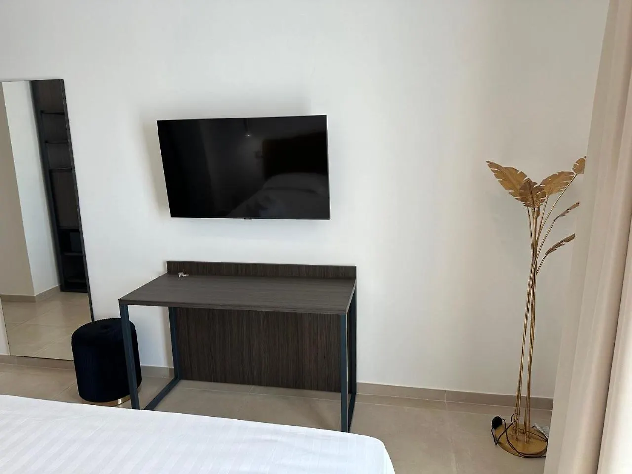 Amani Chic Rooms Ольбия Италия