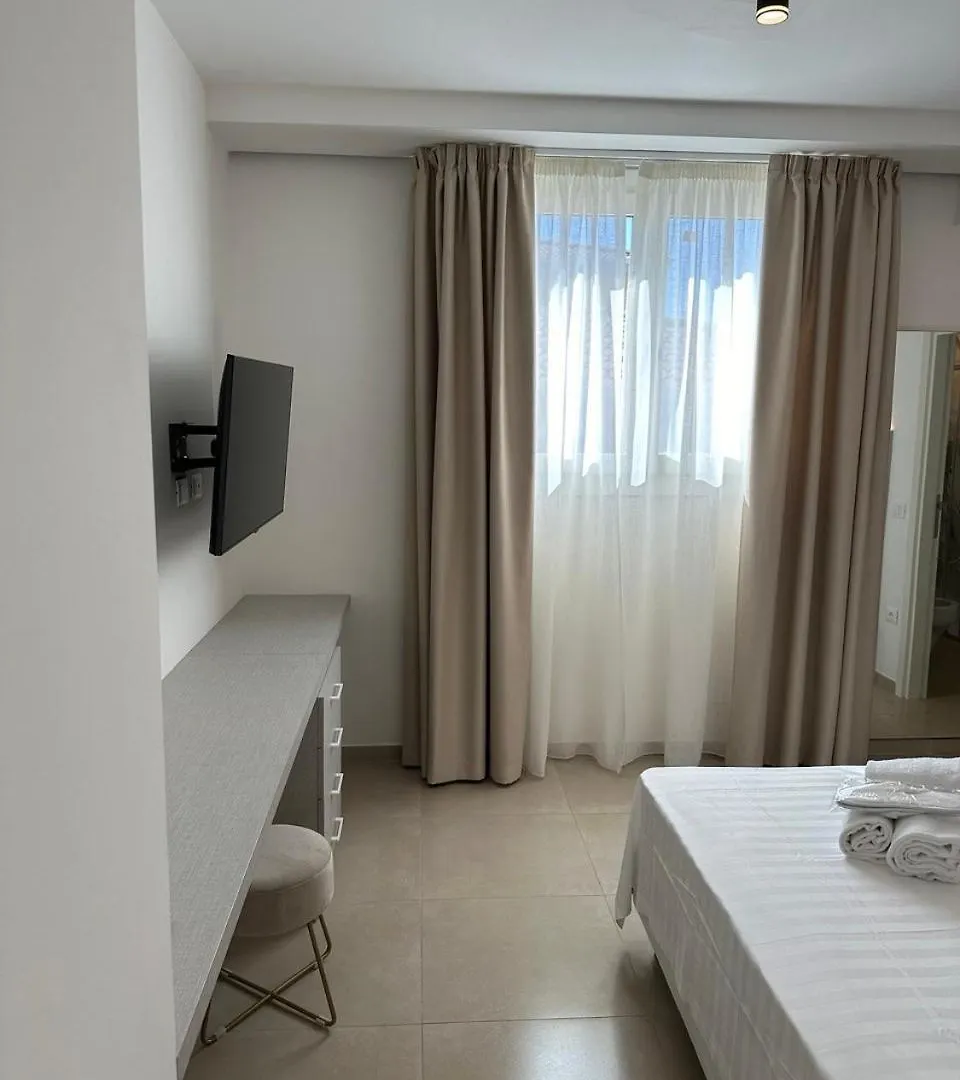 Amani Chic Rooms Ольбия