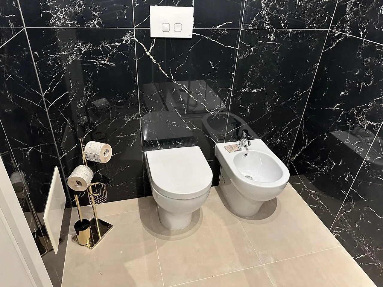 Amani Chic Rooms Ольбия