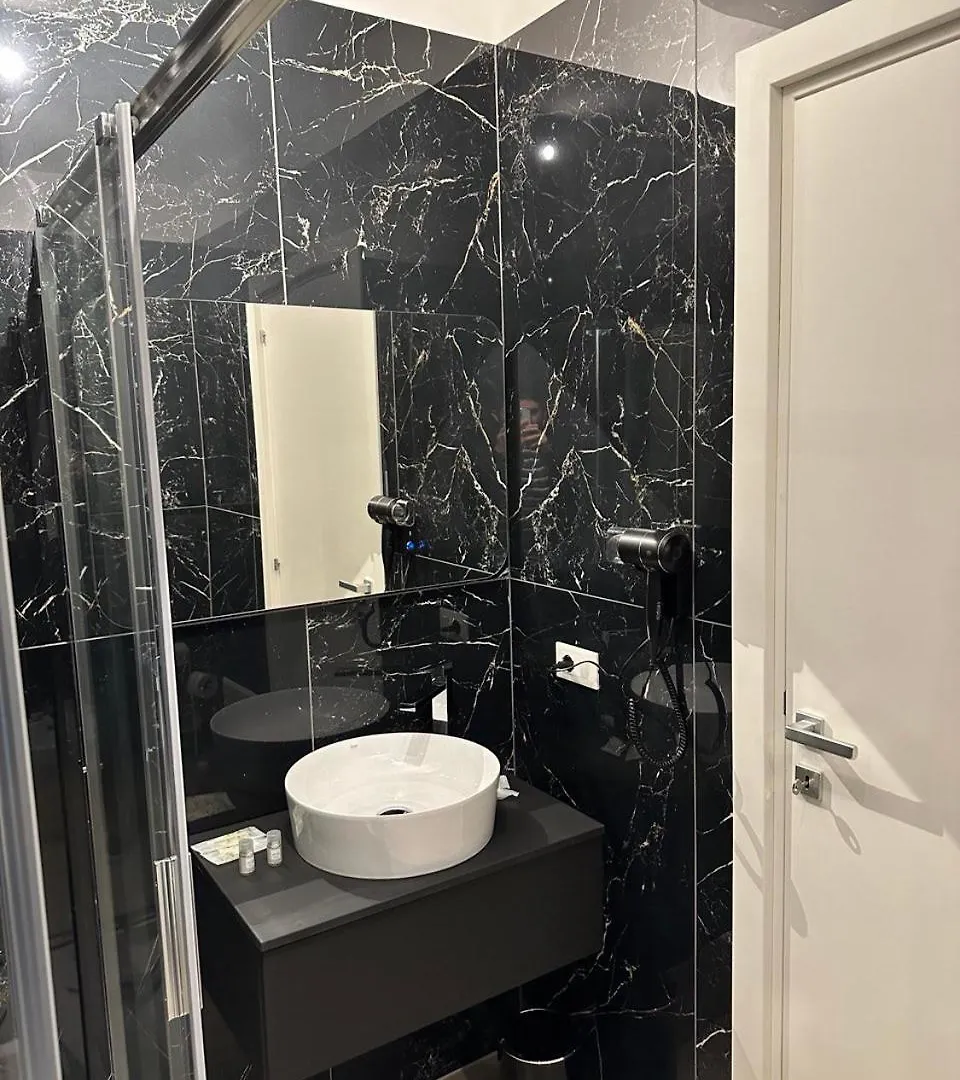 Amani Chic Rooms Ольбия