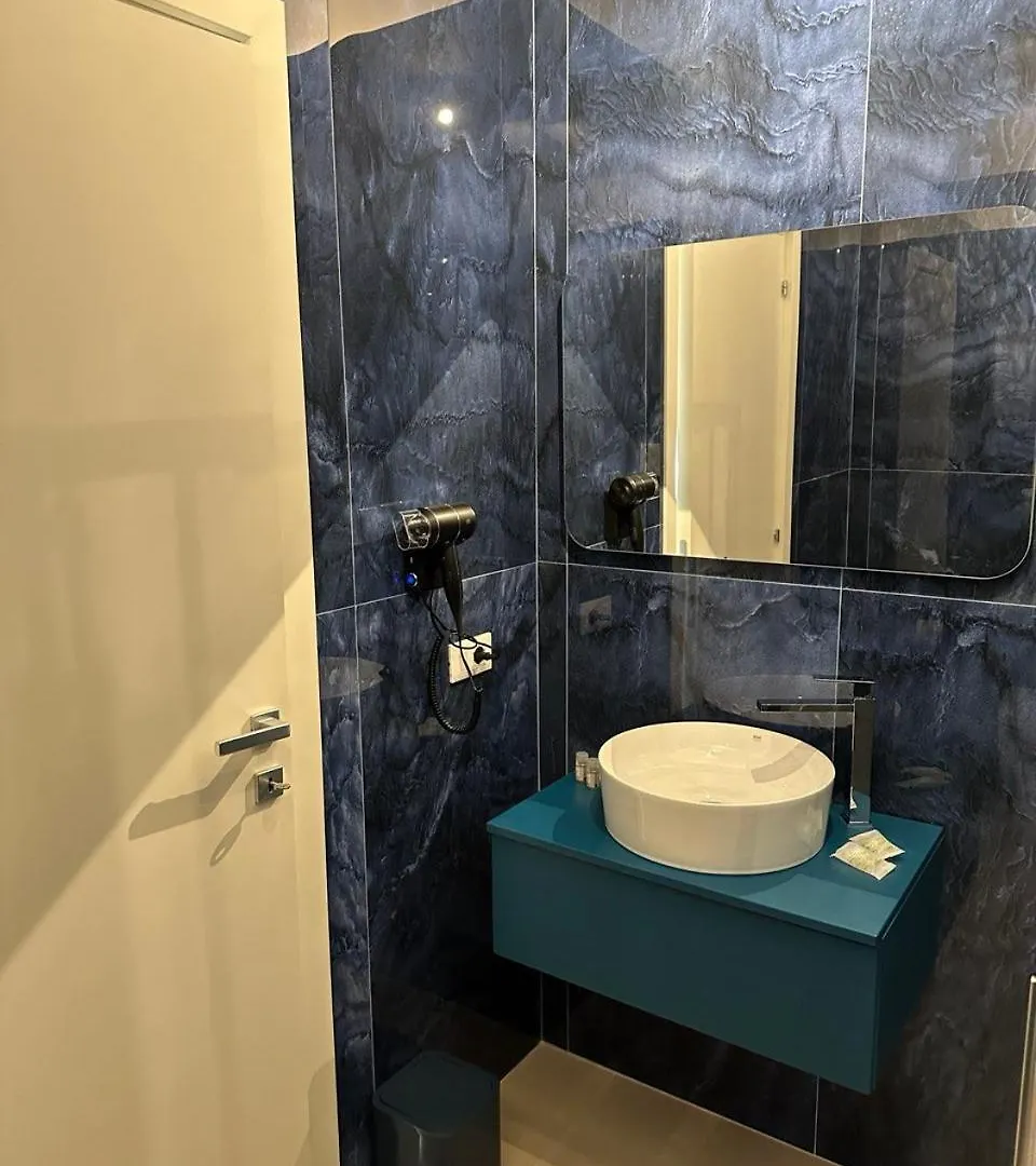 Amani Chic Rooms Ольбия Гостевой дом