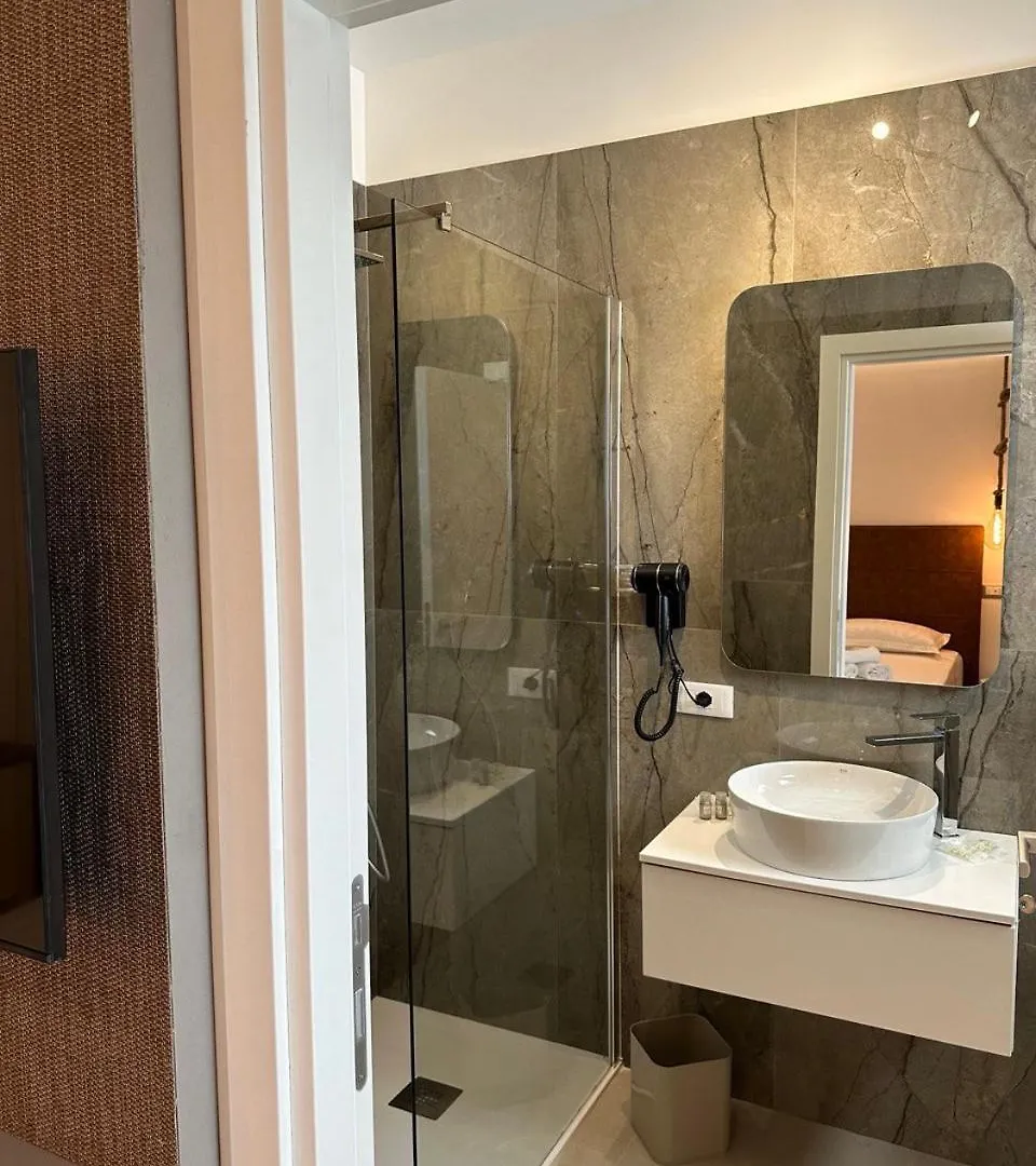 Amani Chic Rooms Ольбия 0*,  Италия