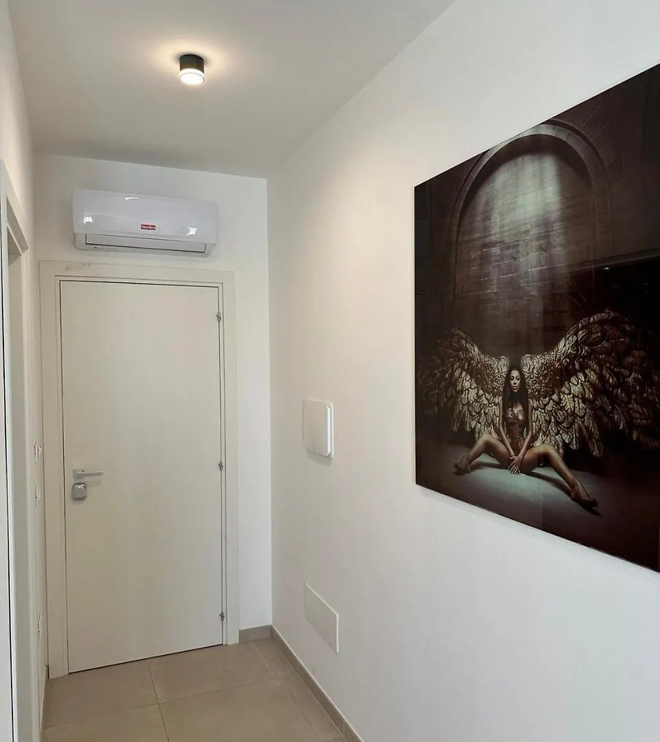 Amani Chic Rooms Olbia 0*,