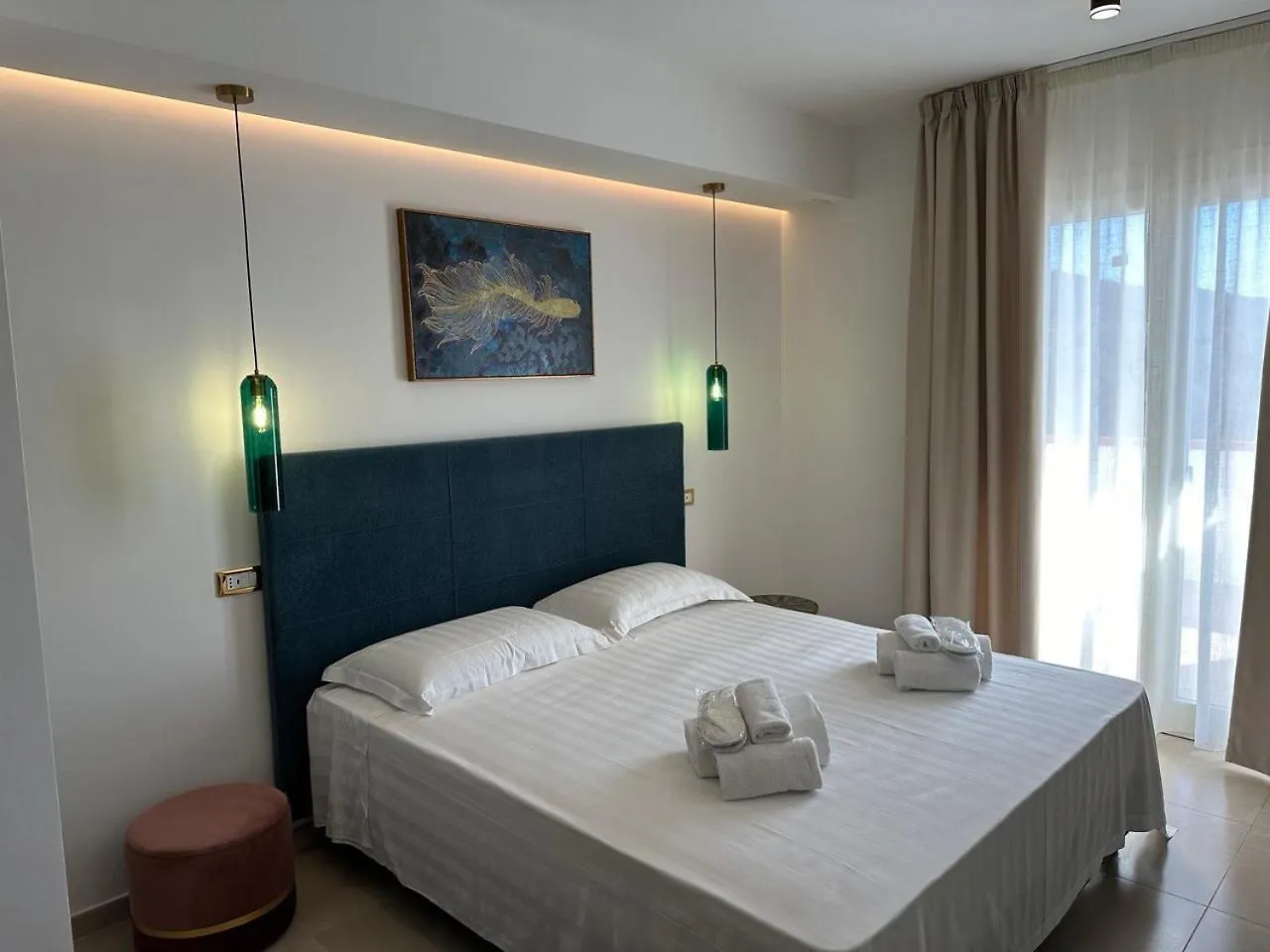 Amani Chic Rooms Olbia Konukevi